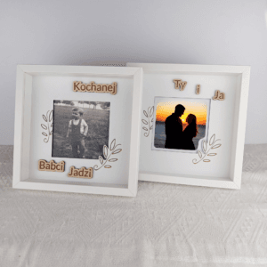Wyjątkowa biała ramka na zdjęcie z personalizacją